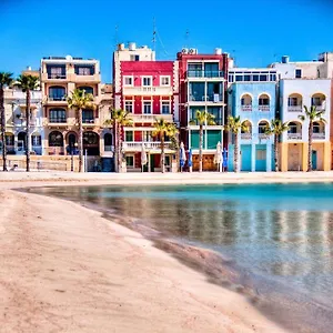 Angolina , Birzebbuga Malta